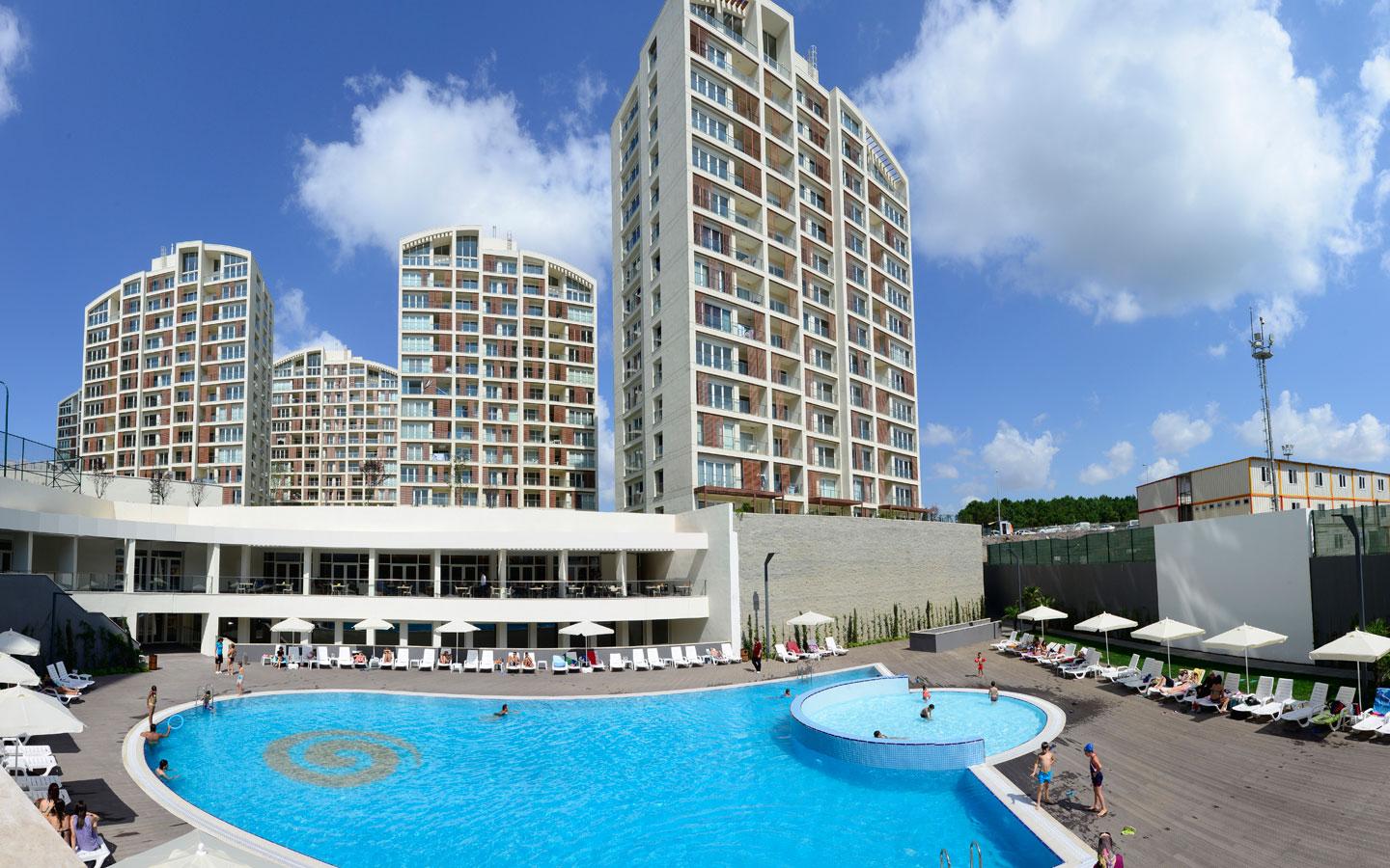 The Top 2020 Handbag Trends to Know