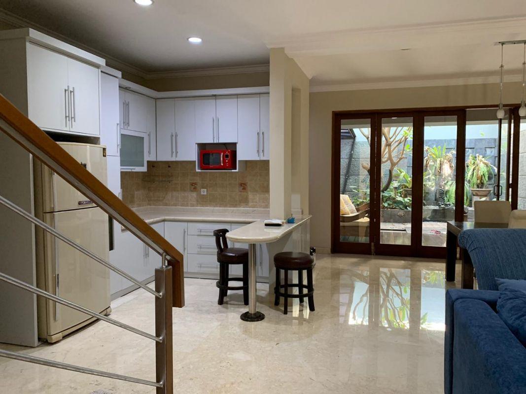 Luxury 3 BHK Apartment in Downtown